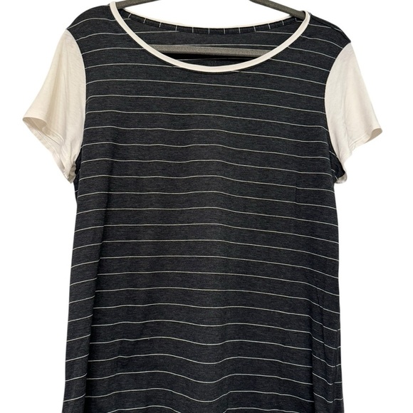 Lululemon Love Crew lll Striped Tee 12 - Picture 3 of 5